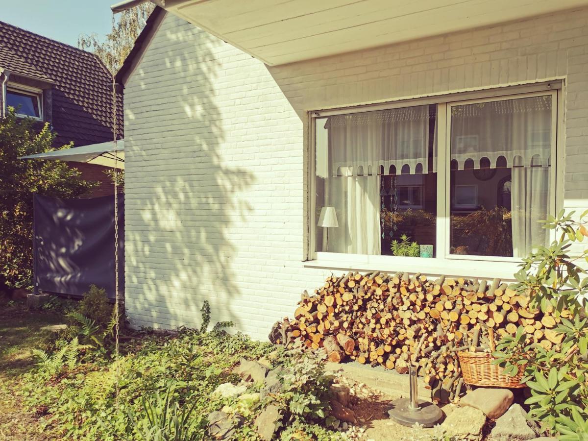 "Maison Blanche" - Das Gemuetliche Garten-Apartment Zwischen Koeln Und Duesseldorf グレーヴェンブロイヒ エクステリア 写真