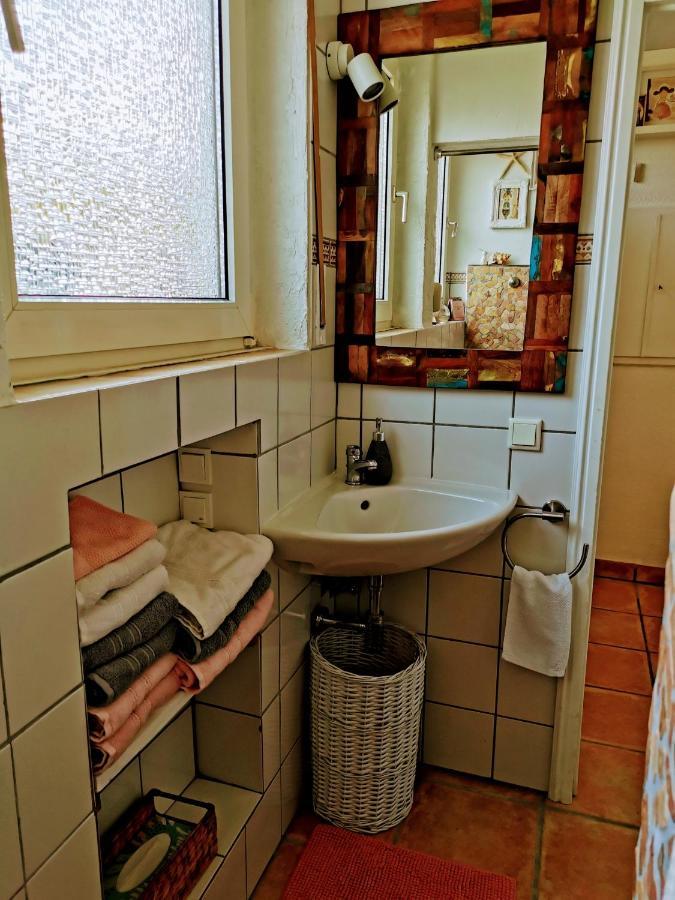 "Maison Blanche" - Das Gemuetliche Garten-Apartment Zwischen Koeln Und Duesseldorf グレーヴェンブロイヒ エクステリア 写真